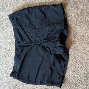 L.L Bean Black Athletic Hiking Shorts Size XL